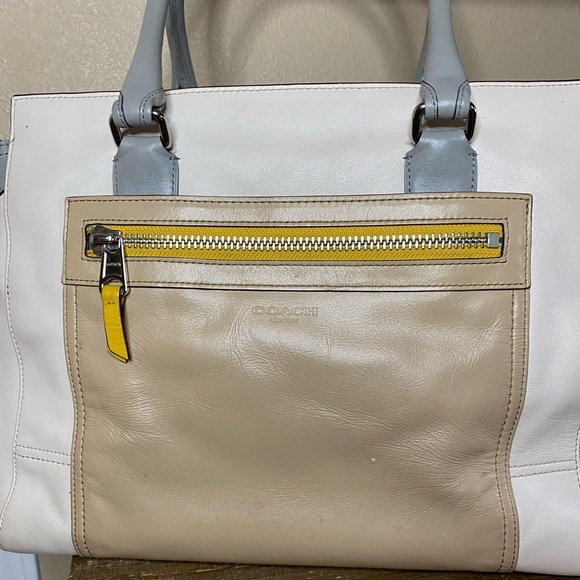 Coach Large Colorblock Zip Handbag - Picture 2 of 11
